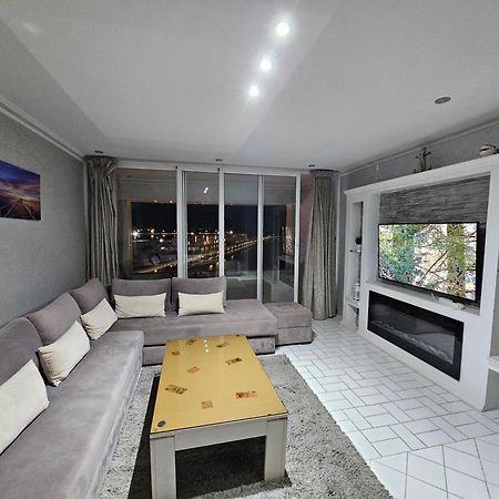 Ocean View Apartment With Airco แทนเจียร์ ภายนอก รูปภาพ