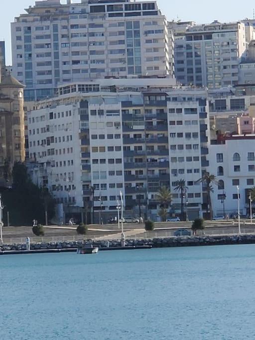 Ocean View Apartment With Airco แทนเจียร์ ภายนอก รูปภาพ