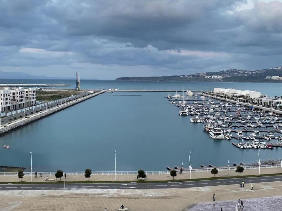 Ocean View Apartment With Airco แทนเจียร์ ภายนอก รูปภาพ